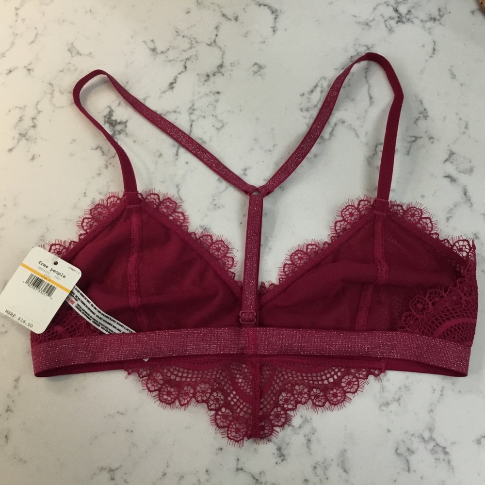 FREE PEOPLE Bralette Swept Away Eyelash Lace Bra - Picture 7 of 8